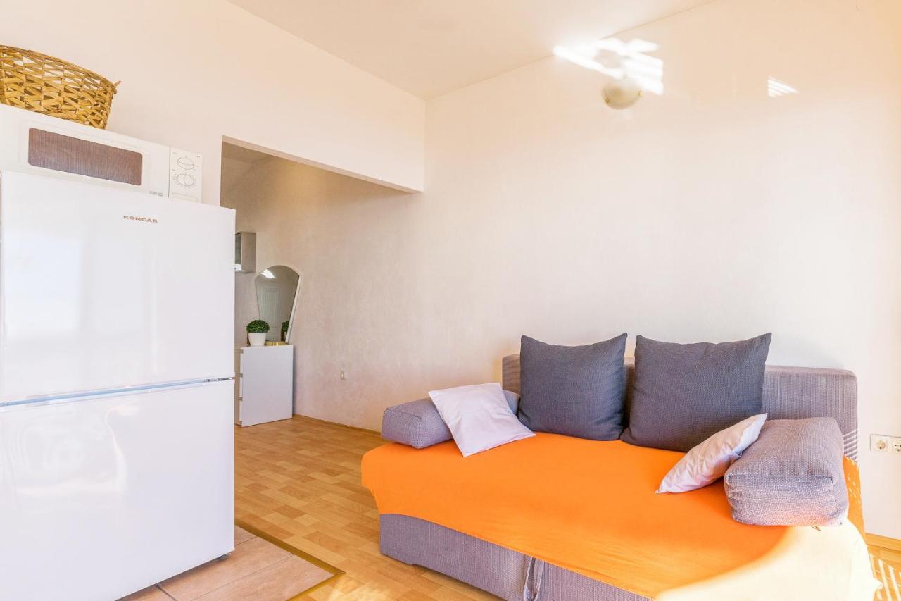 Ražanac Apartments Marko Dominik מראה חיצוני תמונה